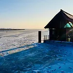 Idyllisches Ferienapartment No 4 In Strandnaehe Zingst