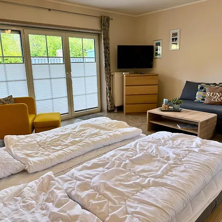 Idyllisches Ferienapartment No 4 In Strandnaehe Apartamento Zingst