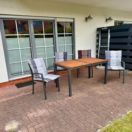 Idyllisches Ferienapartment No 4 In Strandnaehe * 징스트